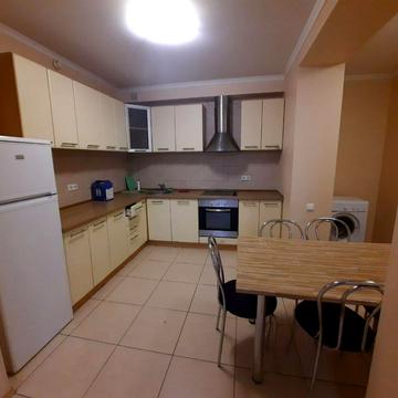 Космічна вул., 3-А