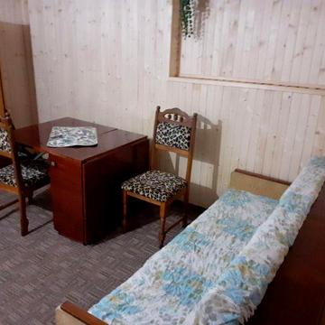 Здаю квартиру в особня ку