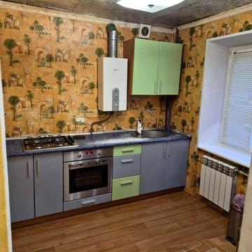 Продам 2-х кімнатну квартиру,  газ, 3 поверх, Слобожанський