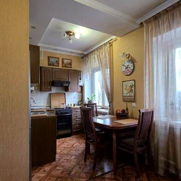 Продаж 3к квартири 63м.кв. в Лісках