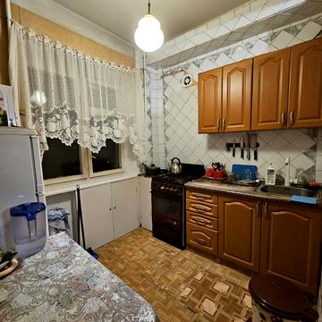 Олексія Вадатурського вул. (Маршала Малиновського), 61