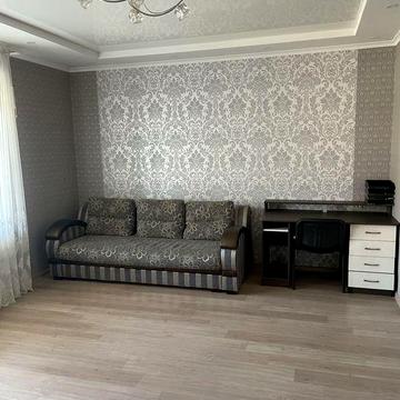 Оренда 3-х Кімнатна ( 100 кв.м) Квартира