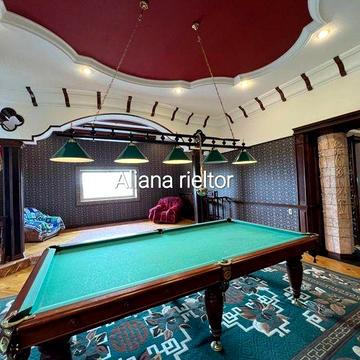 Оренда 350 м² на Дерибасівській! Світло НЕ вимикають! Вид на море