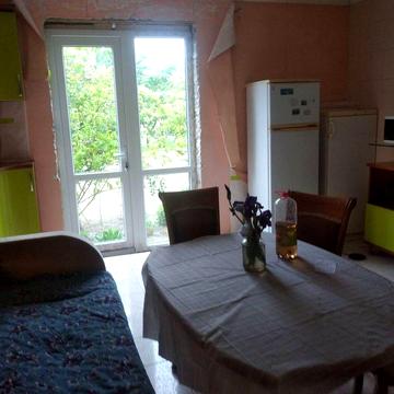 Терміново здається будинок з 17 березня