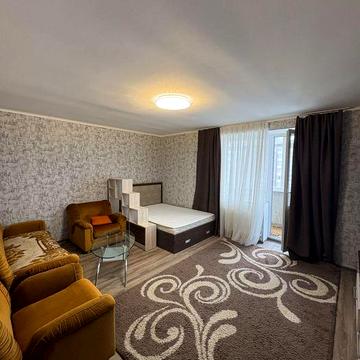 Здам в оренду 1к квартиру на Озерній