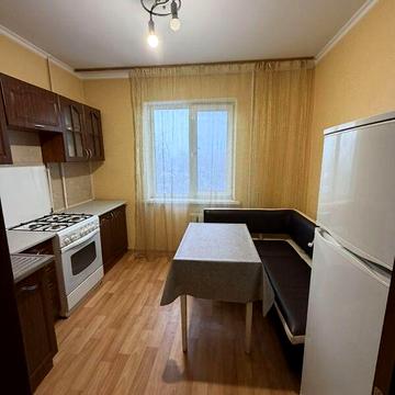 Довгострокова оренда 1к Квартира Ярослава Мудрого вулиця