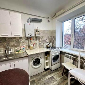 Зигіна 38 школа світло не вимикають