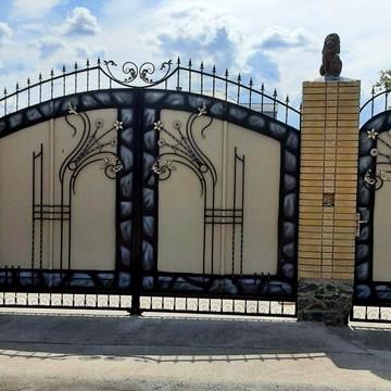 Продам Дом в Александровке