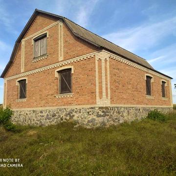 Продам недобудований будинок