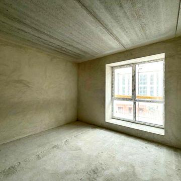 Продам двокімнатну двосторонню квартиру біля парку та озера