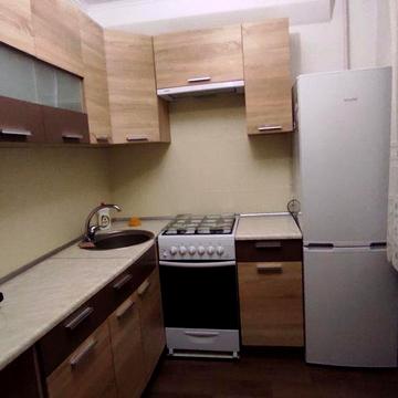 Актуальна! 1-кім на Пісках (3-й південний)