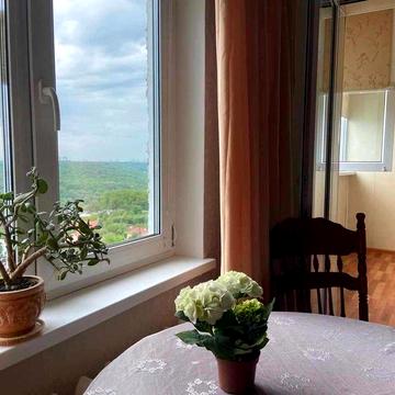 Пр. Науки 54Б, Будинок з автономною котельнею.