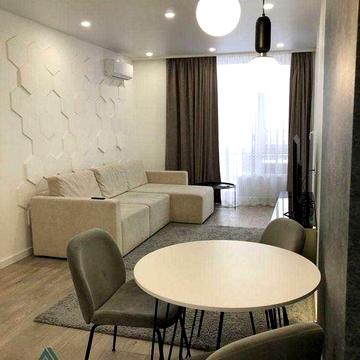 ВИД на Дніпро ! 3-к ІДЕАЛЬНО для Сімї або для Пари в ЖК СЛАВУТИЧ !