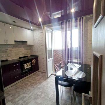 Перша здача ідеальної 2к кв-ри. Є генератор.