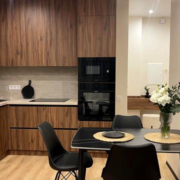 Тадея Рильського бульв., 4