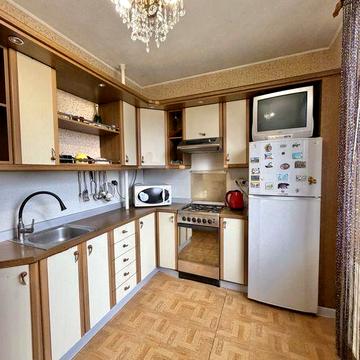 2 кімнатна квартира на Макулані Всебратське 2 Центрально-міський район