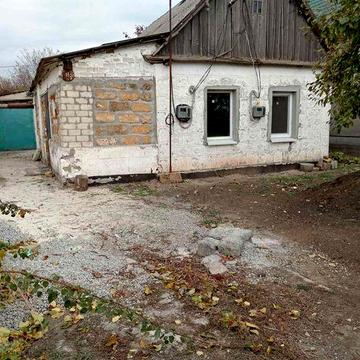 Продам будинок,по поводу оренди не турбувати!!!