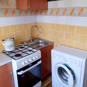 Сдам 2к. квартиру Ген.Петрова 10 минут парк