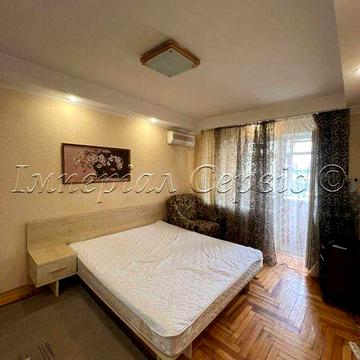 Оренда 1-кімнатної, Центр, вул. Скіфська — Світло не вимикають!