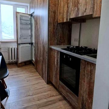 Сінна 10 центр стара автостанція