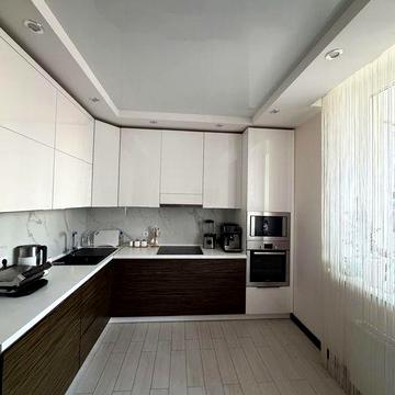 Продаж 2к квартири 67 кв. м. Позняки, Драгоманова, Пчілки. ВЛАСНИК