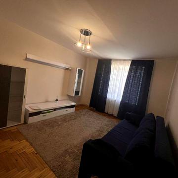 Оренда 2 кім кв., із газовим опаленням, пішки 15 хв центр.