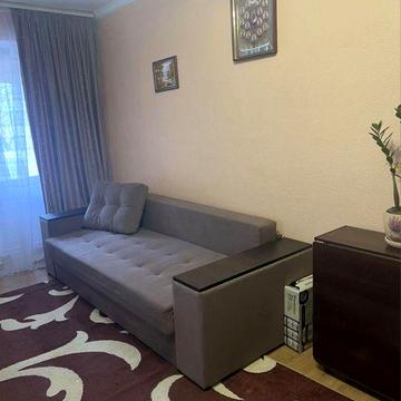 Двокімнатна по вул. Відінська!!