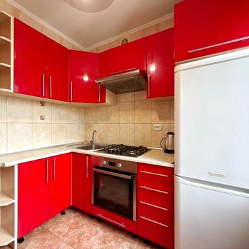 Оренда 3 - кімнатної квартири вул. Наукова