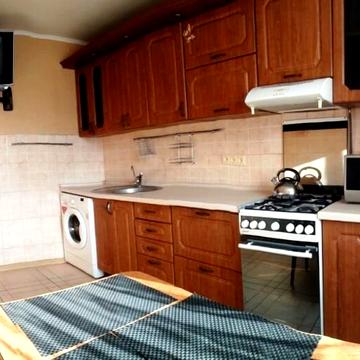 Левітана вул., 101а