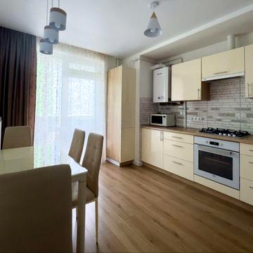 Глинянський Тракт вул., 1