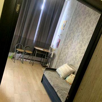 Продам гостинку,пл.Восстания ЖК парковый квартал