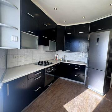 Козацька вул., 6