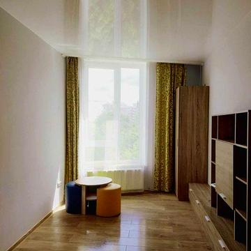 Оренда 1-кімнатної квартири на вул. Зелена