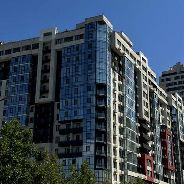 Спортивна вул., 3/2