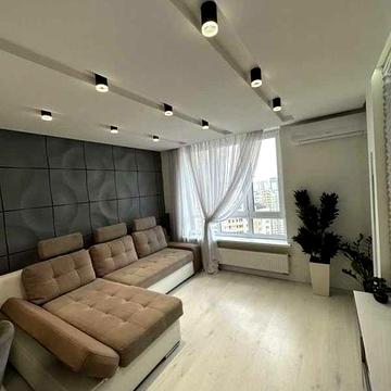 Оренда 2-к квартири в ЖК на вул. Урлівська