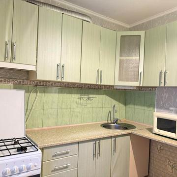 Продам однокімнатну квартиру з меблями  та технікою