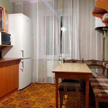 Оренда 2 кімнатної квартири на вул. Київська