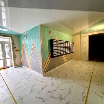 Продаю 2 кім.квартиру. Виставка.Новобудова. Зроблено багато внут.робіт