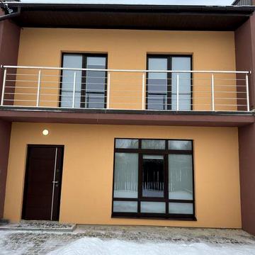 Котедж біля Львова