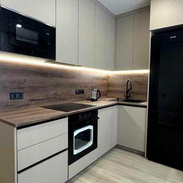 ГЕНЕРАТОР! 3тій поверх! 2к студія 42м2 Кадетський Гай 12 Медовий