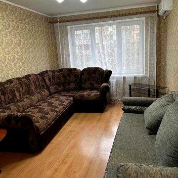 Здається 1 кімнатна квартира на вул. Набережна Перемоги 110