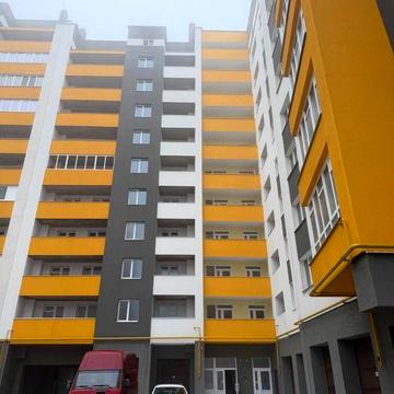 Продаж 1 кімнатної квартири Виставка Зданий будинок