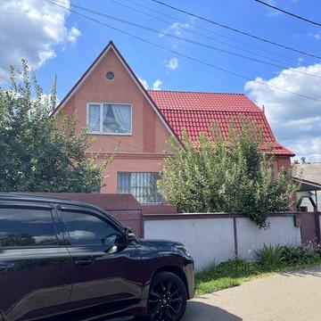 Будинок у Борисполі