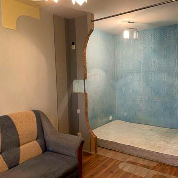 1 комн Крымская  14 школа с Газом