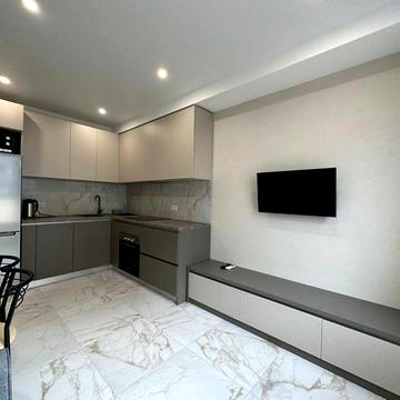 Набережна Перемоги вул., 112-Д