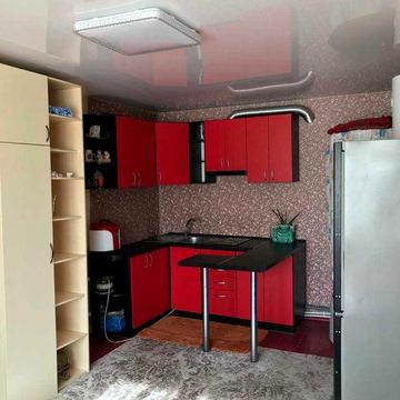 Харків. Продам гостинку з гарним ремонтом.