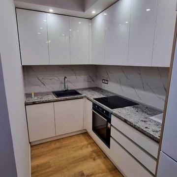 Миру просп., 5