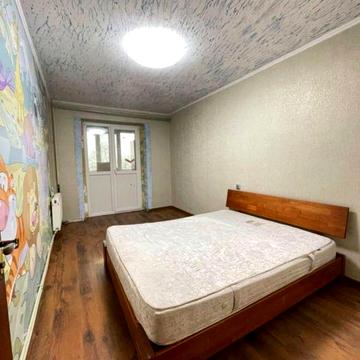 Продам 3-кімнатну квартиру на Пацаєва