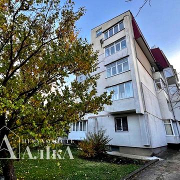 3-кімнатна квартира в новому будинку в затишному місці