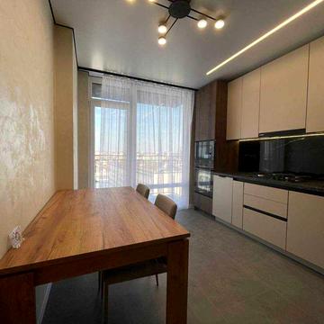 Стильна півторачка у тихому районі